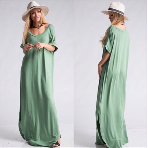 Boutique Dresses & Skirts - ‼️LAST 1‼️🍏APPLE GREEN MAXI DRESS S-M-L NWT🍏